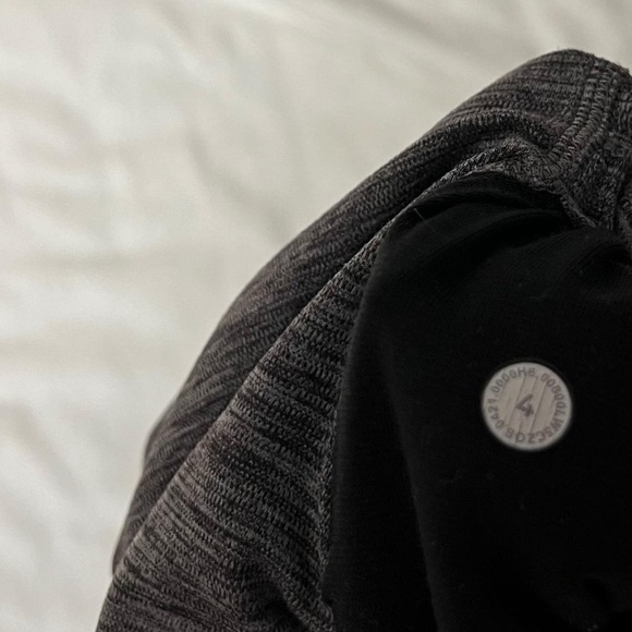 lululemon align size 4 - Picture 3 of 3